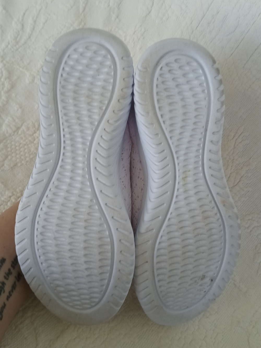 White Scalloped Knit Slip-on Sneakers Comfy Cushioned Lightweight Simple Femme - Picture 6 of 8